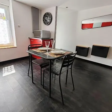 L'eden, Maison Atypique Ferienhaus