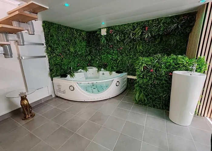 Holiday home L'eden, Maison Atypique Nancy